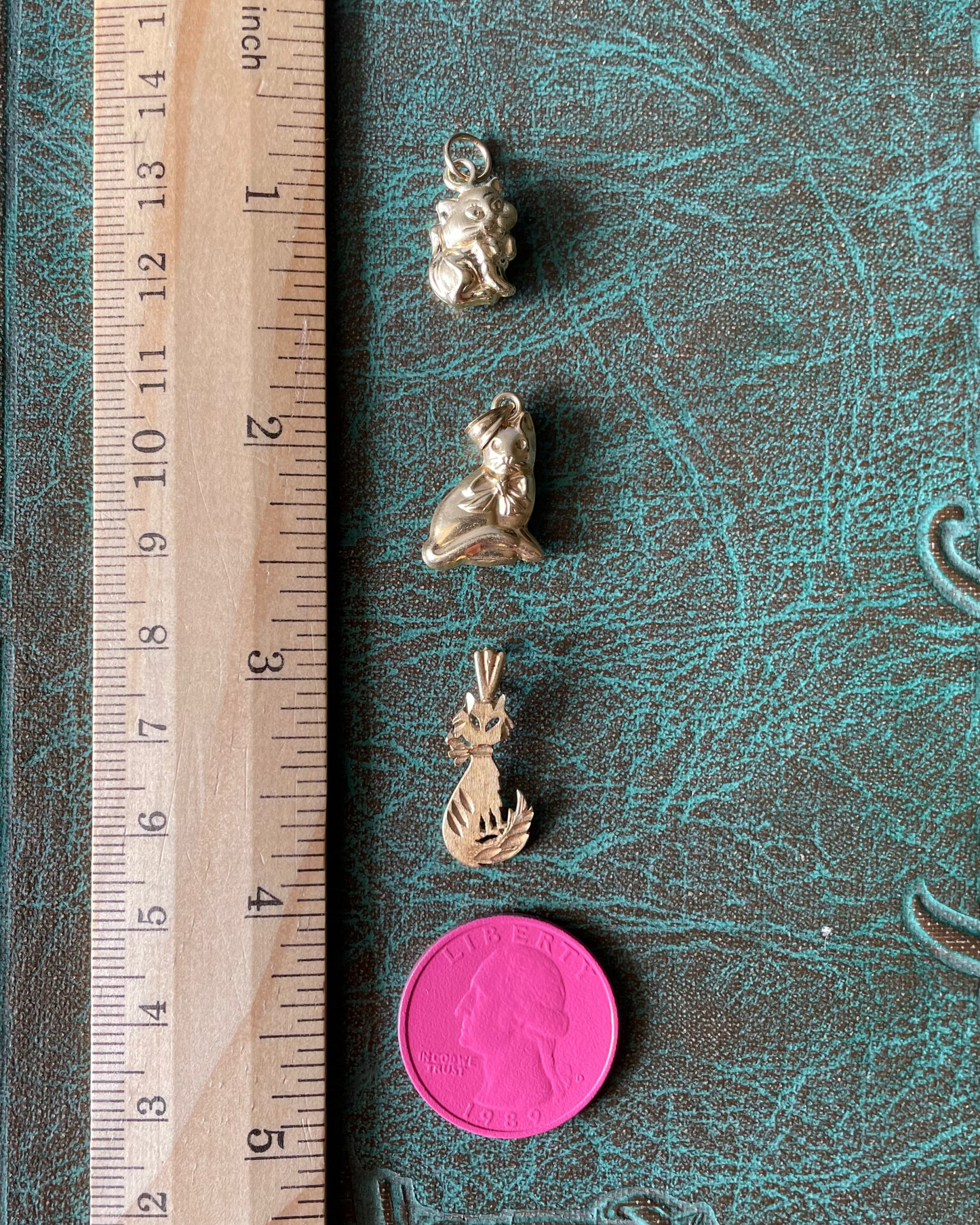 Cat Attack Charm Mix - 14k