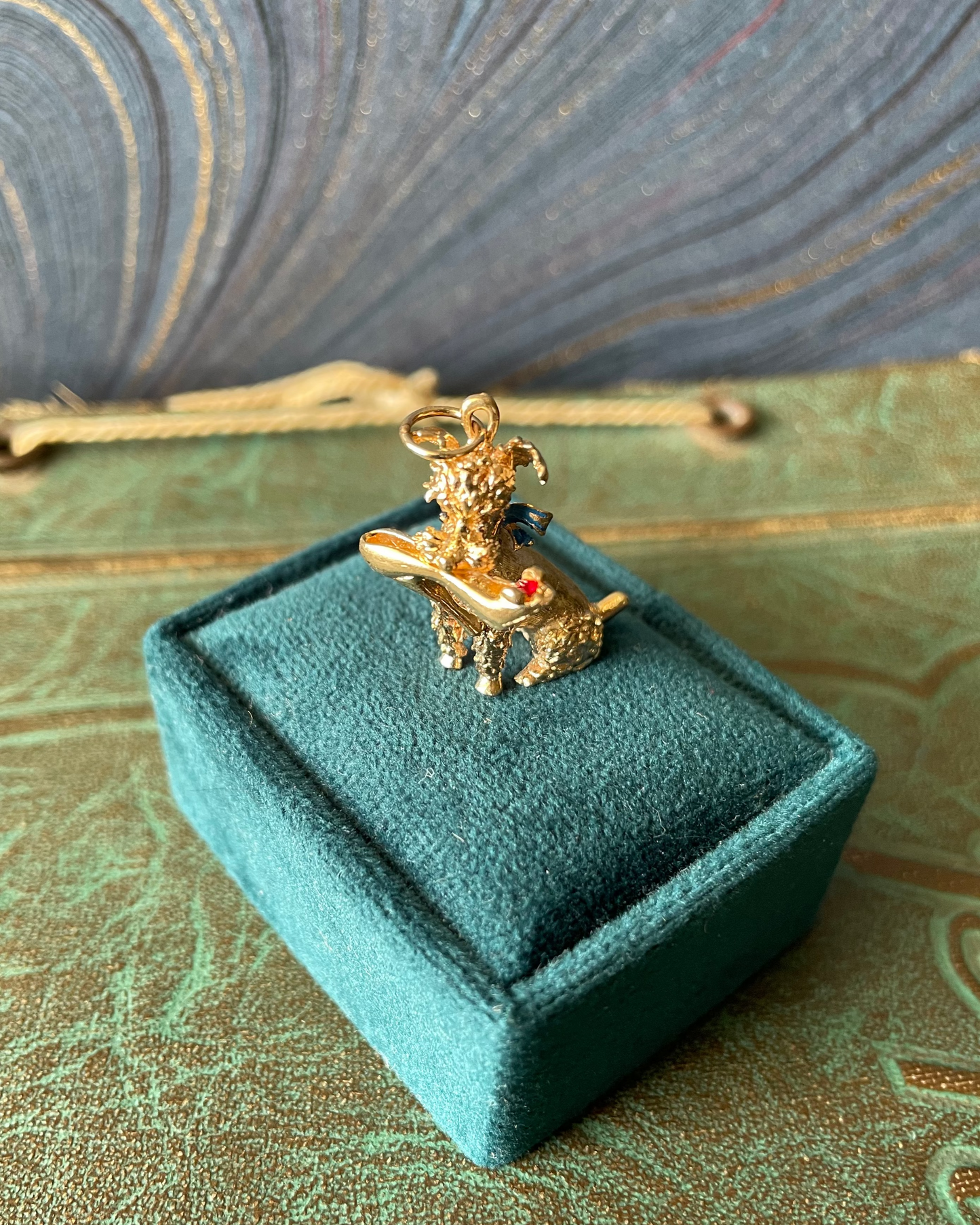 Poodle Dog with a Stiletto Charm - 14k