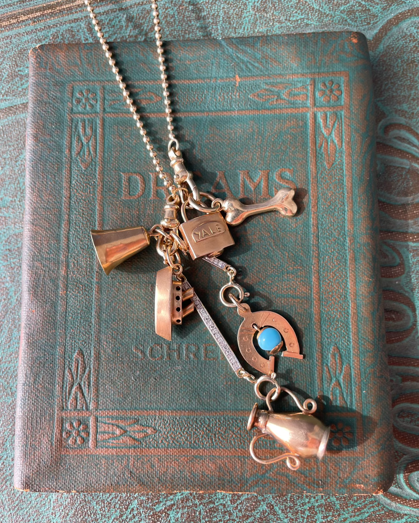 Vintage Charm Mix - 14k to 16k