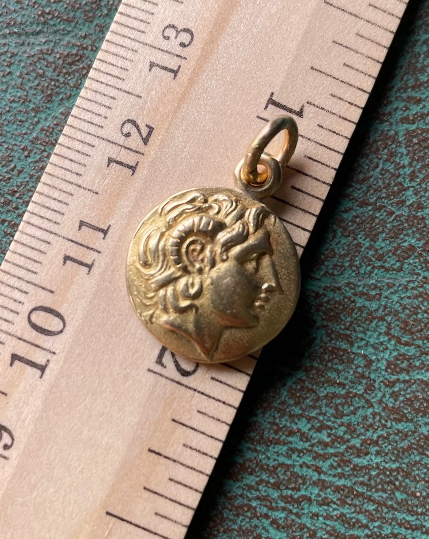 Alexander the Great Coin - 18k