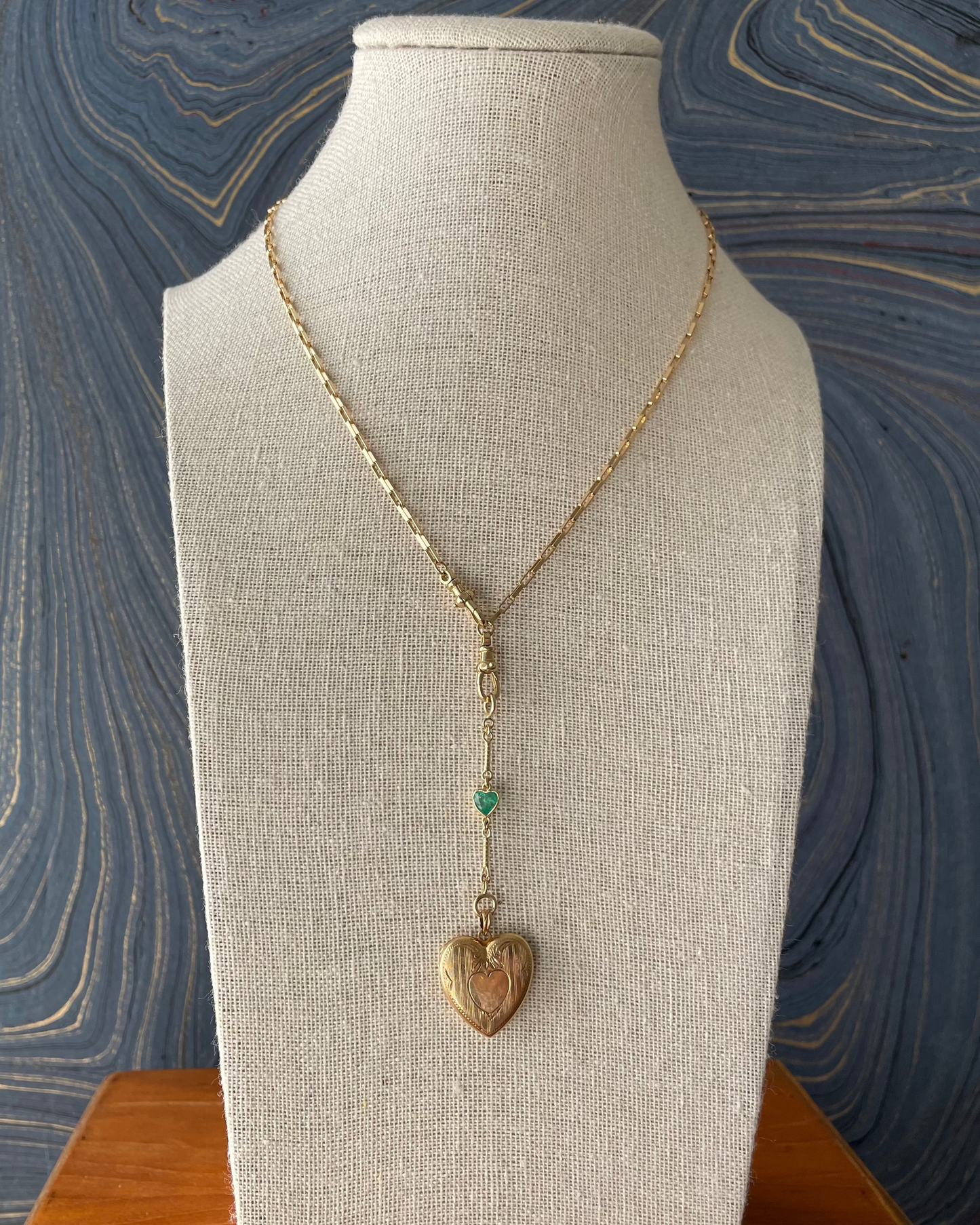 Twisted Heart Stringy - 14k