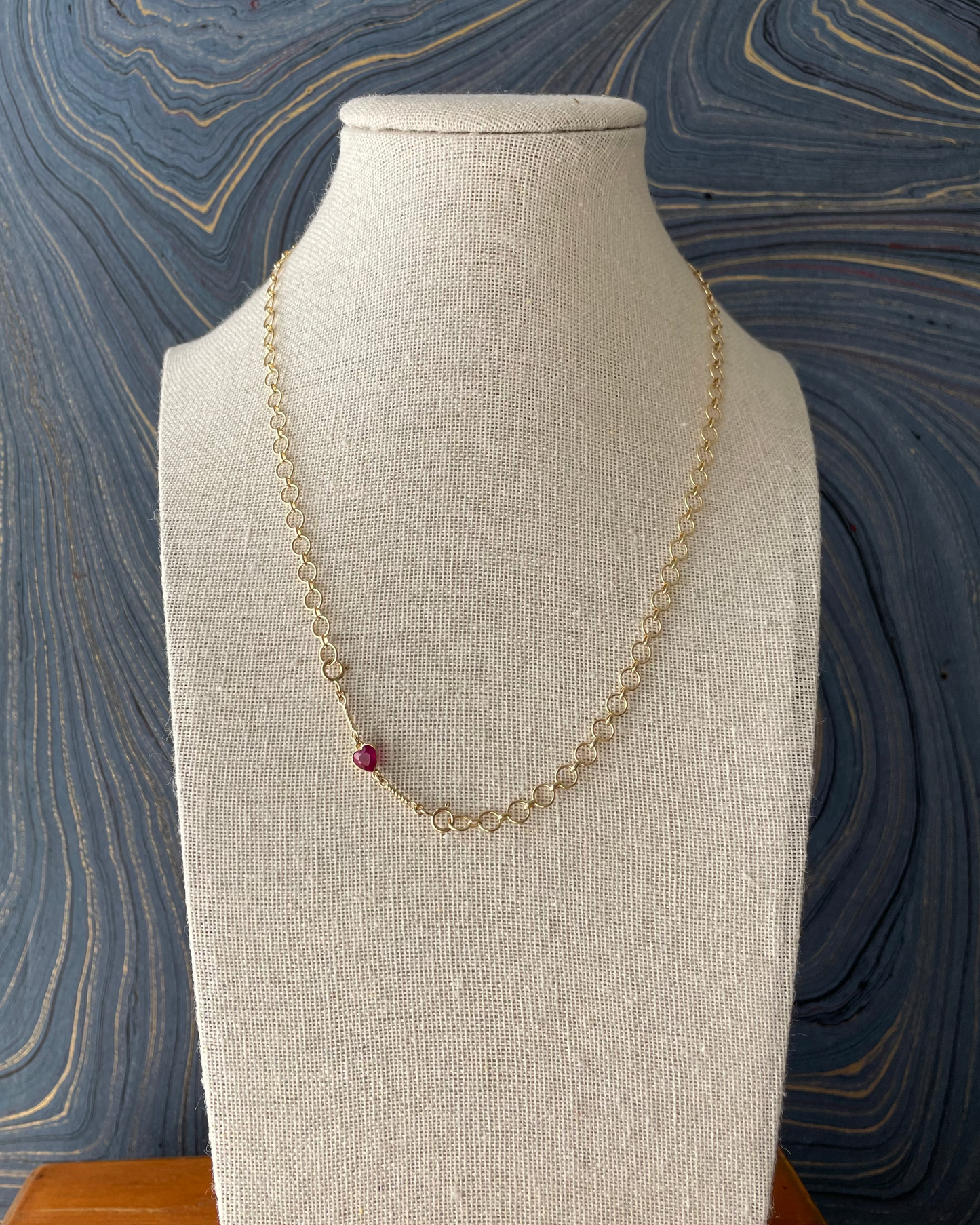 Twisted Heart Stringy - 14k