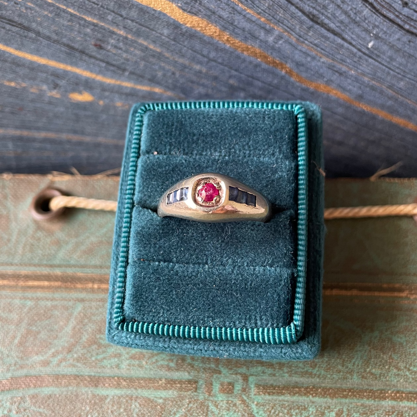 Bleu Blanc Rouge Ring - 12k