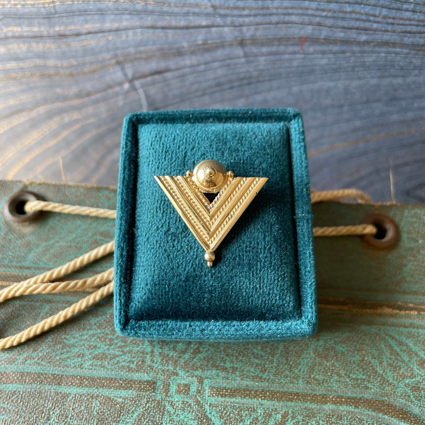 B + V Slider Pendant - 14k