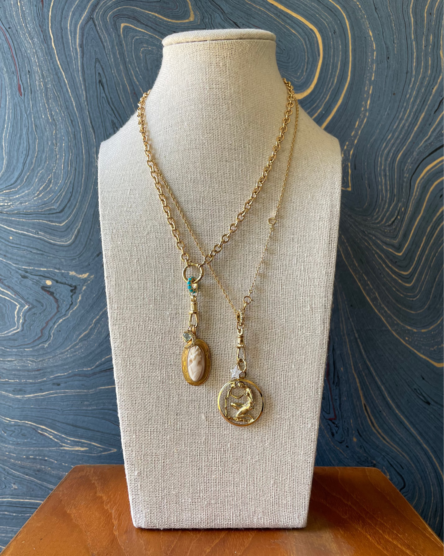 Cab Dog Clasp Charm - 14k