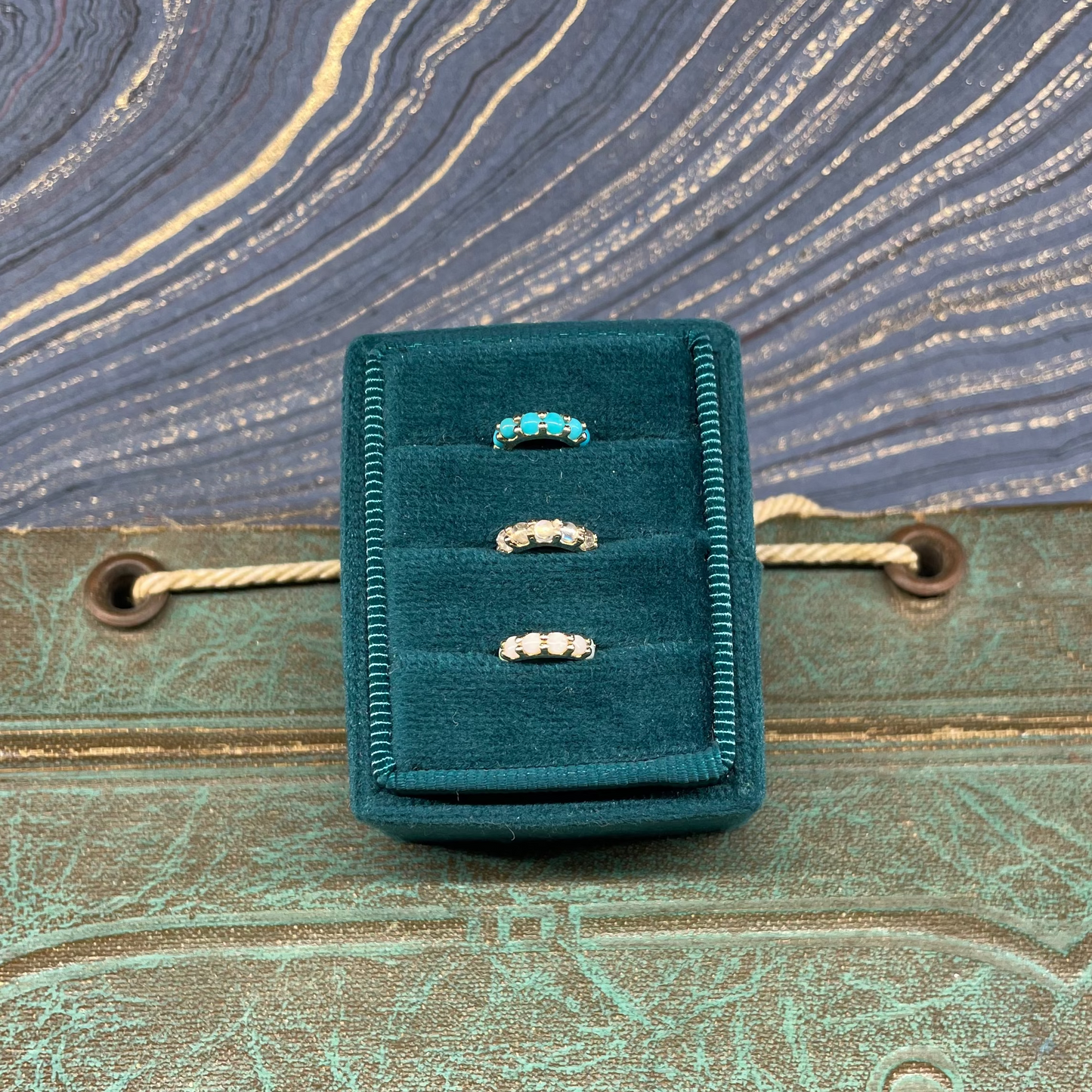 Cab Spacer Charm - 14k