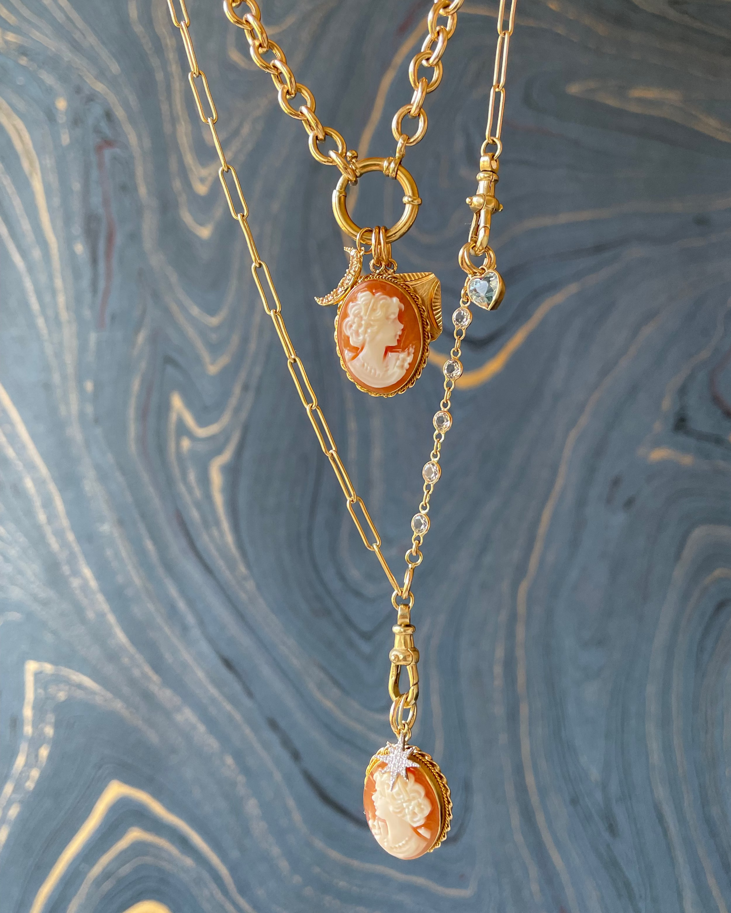 Cameo Girls Charm - 14k