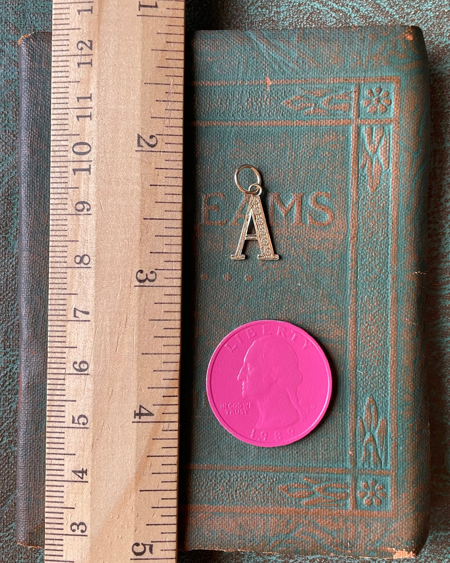 A Initial Charm - 10k