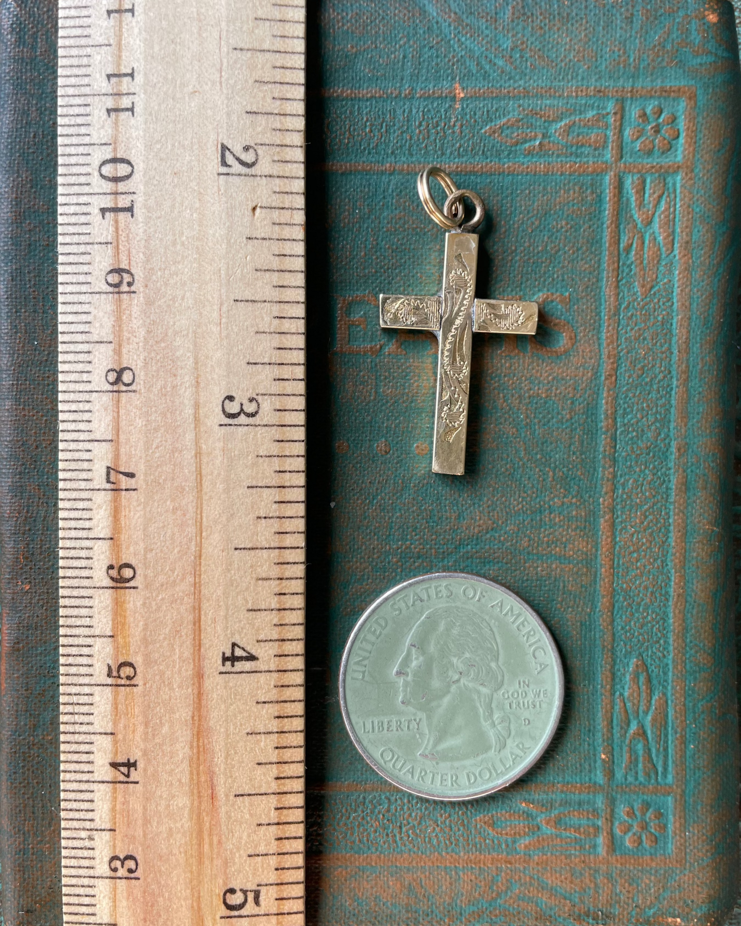 Engraved Cross - 10k