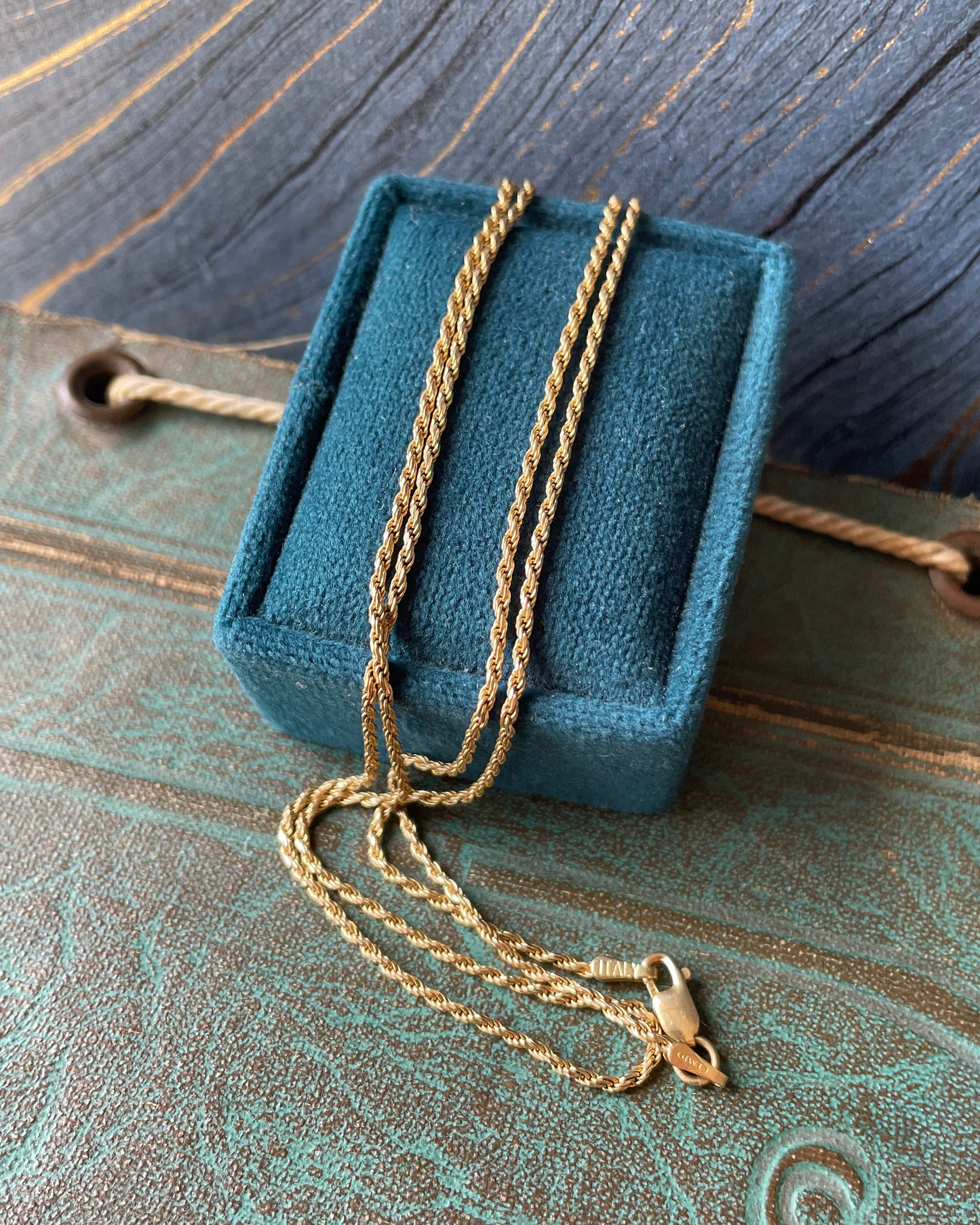 Fine Cut Rope Chain - 14k