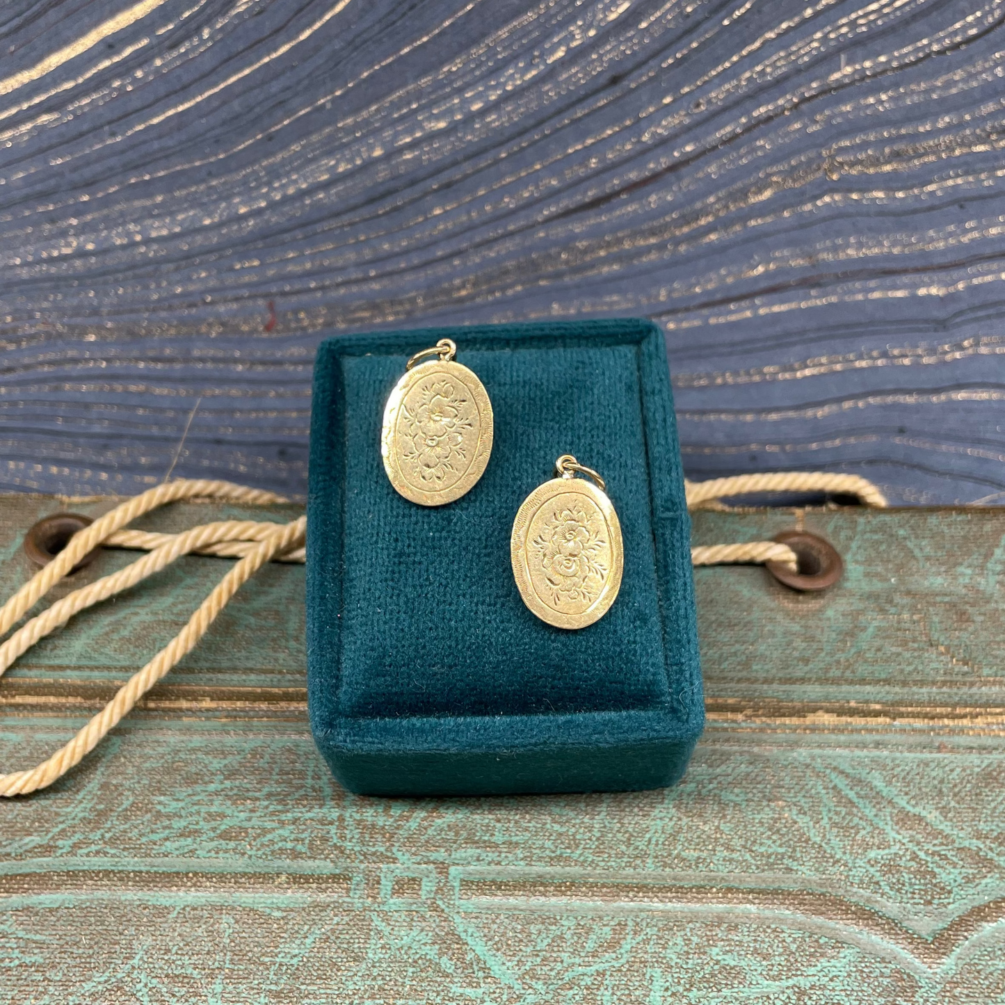 Flower Cufflink Charm - 14k
