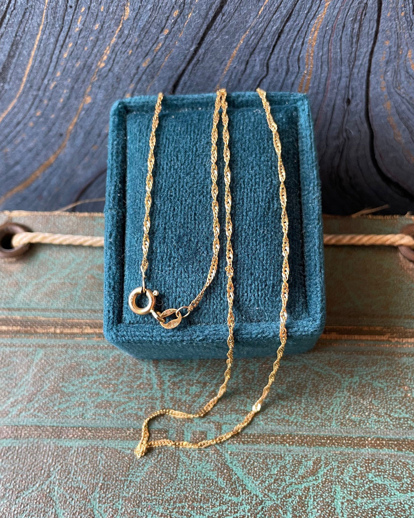 Fine Singapore Chain - 14k