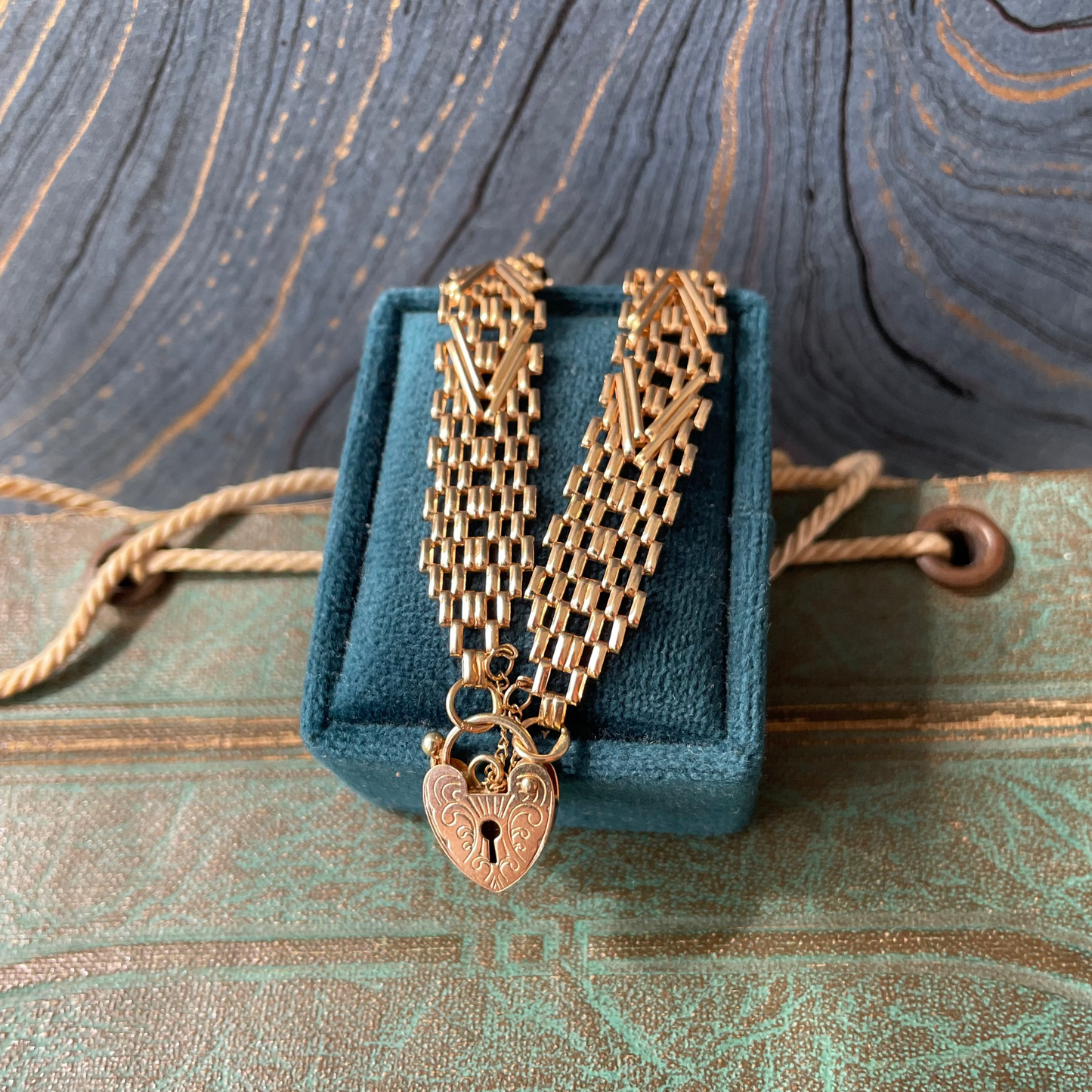 Heart Padlock & Gate Bracelet - 14k
