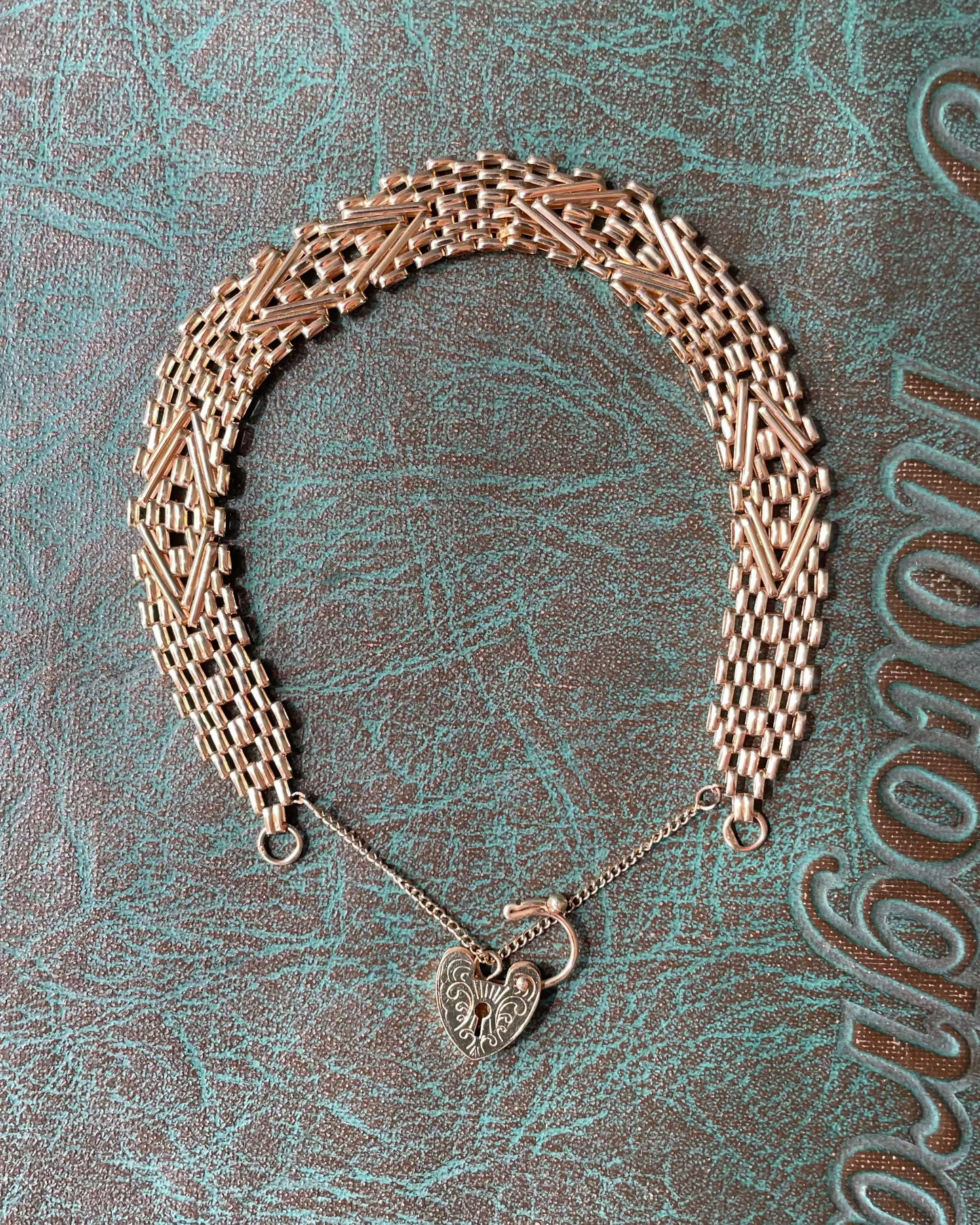 Heart Padlock & Gate Bracelet - 14k