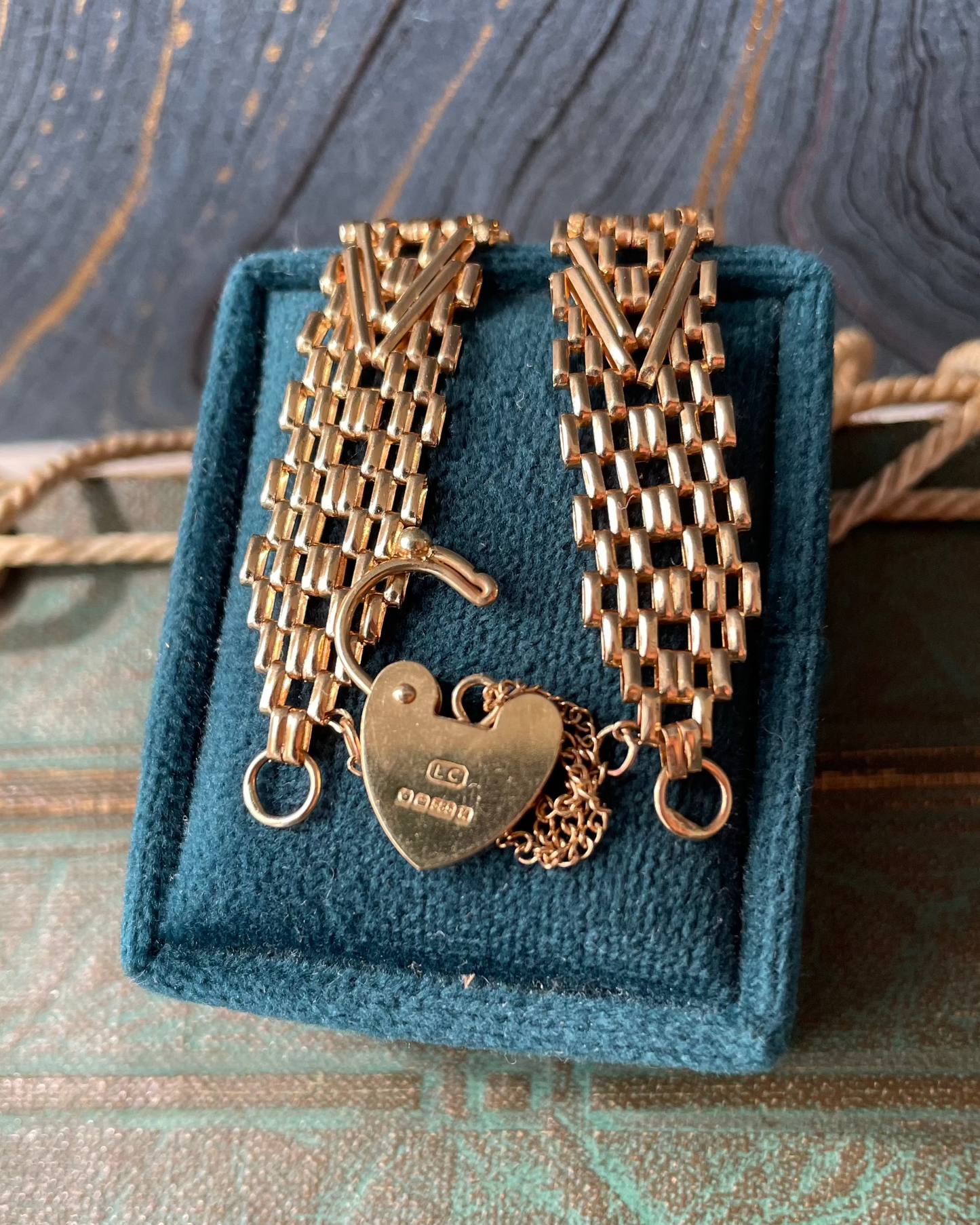 Heart Padlock & Gate Bracelet - 14k