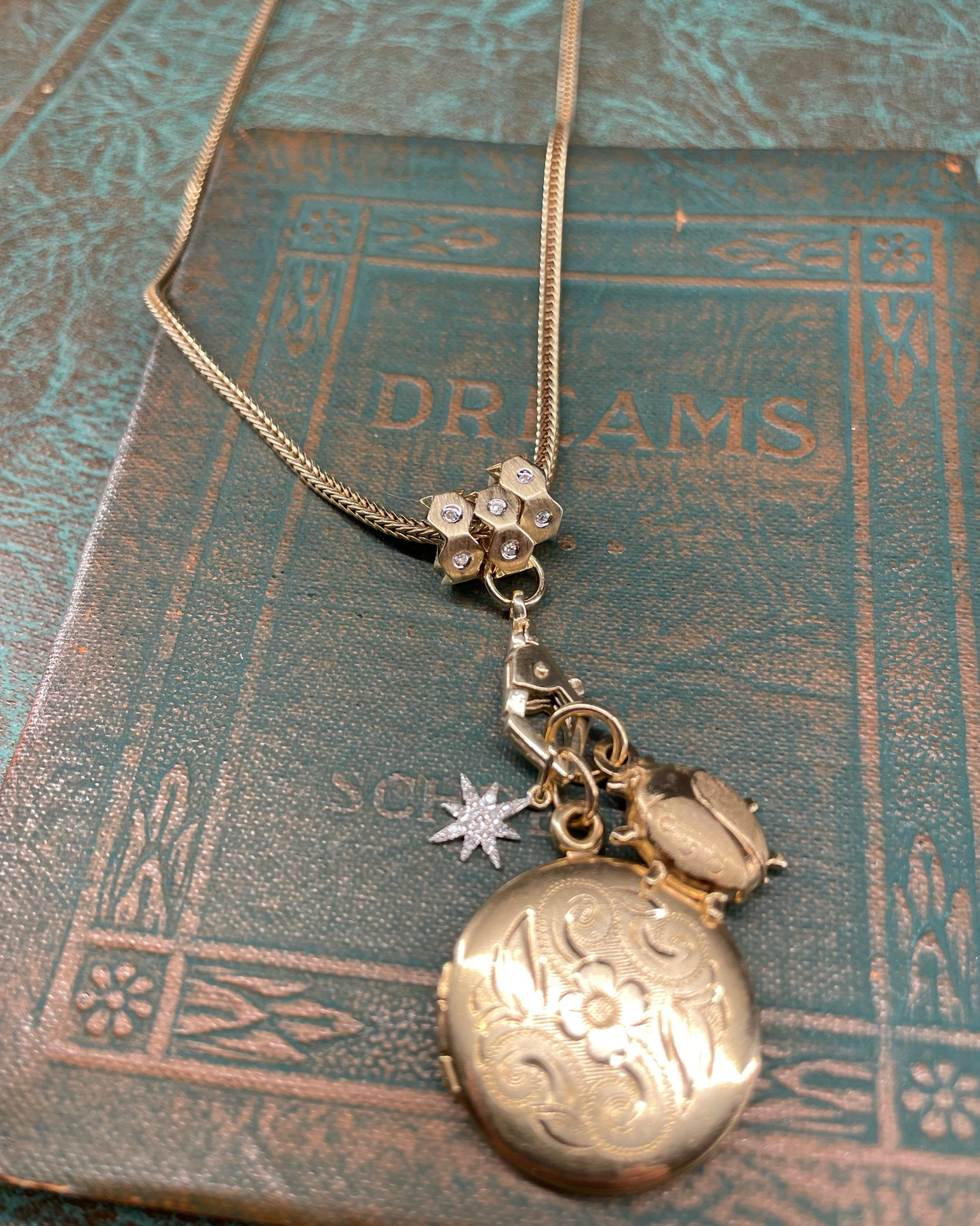 Hex Pointer Clasp Charm - 14k