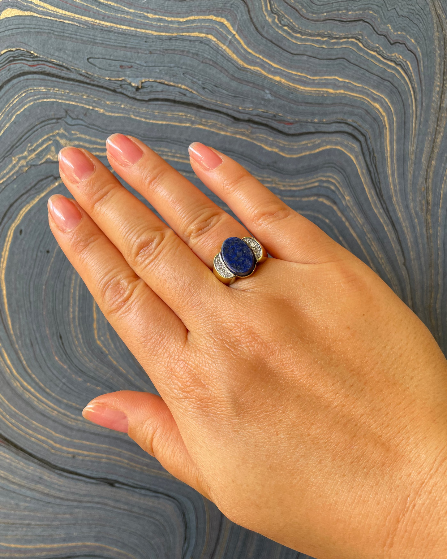 Lapis Oval Ring - 13k