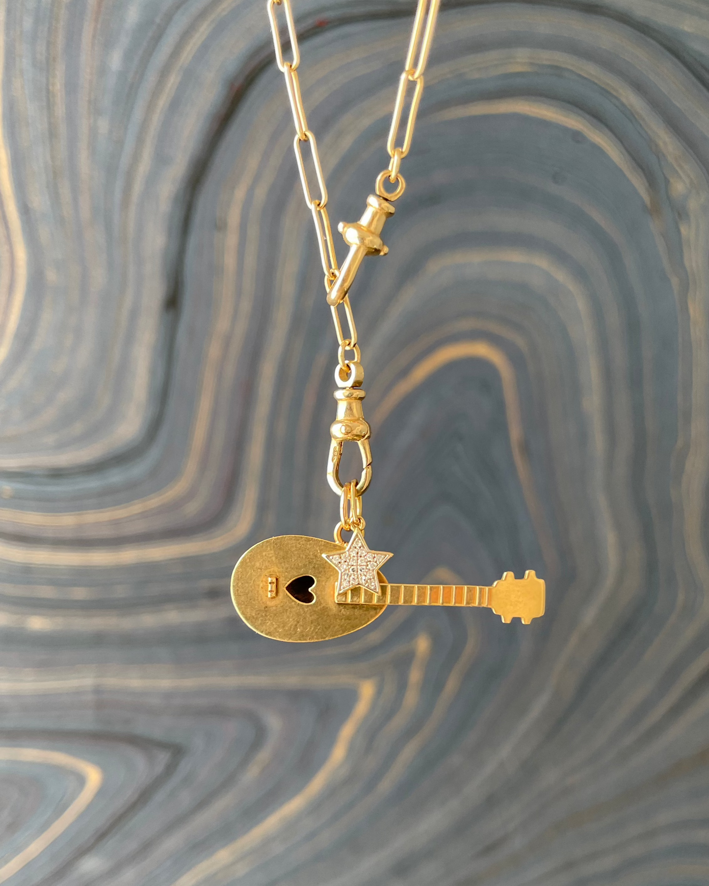 Love Mandolin Lute Charm - 14k