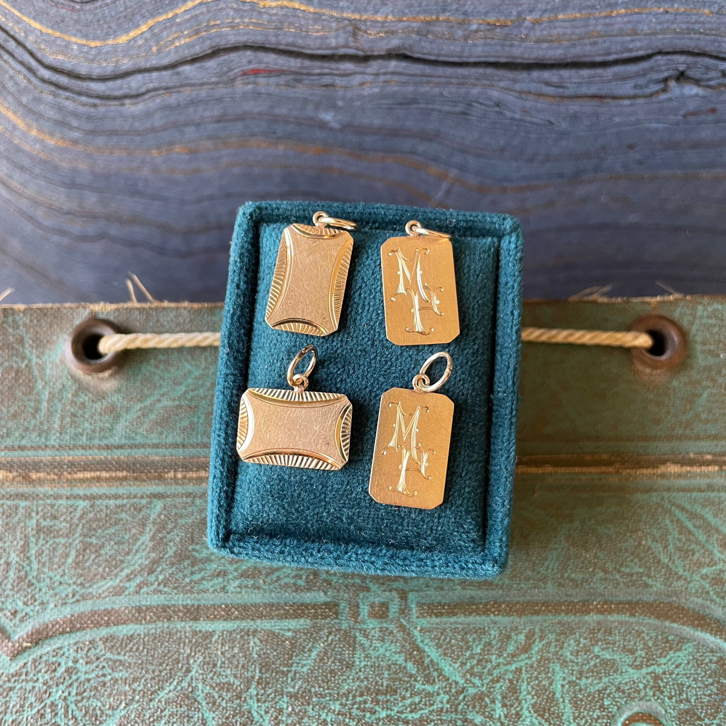 Rectangular Ray Cufflink Charms - 16k