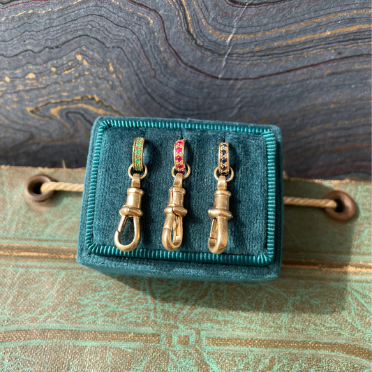 New Stoned Dogs - 14k