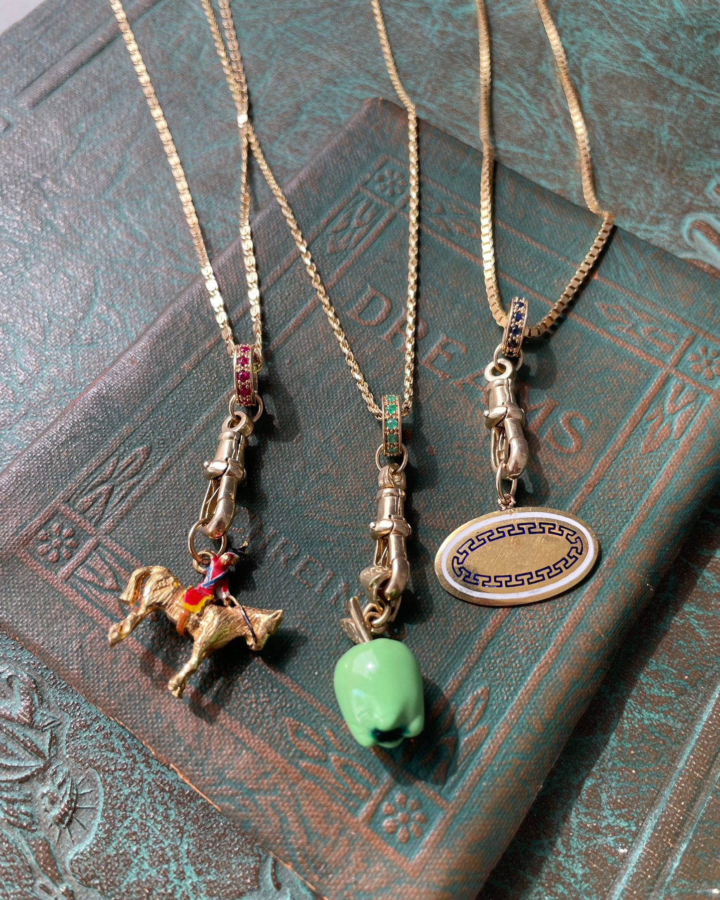 New Stoned Dogs - 14k