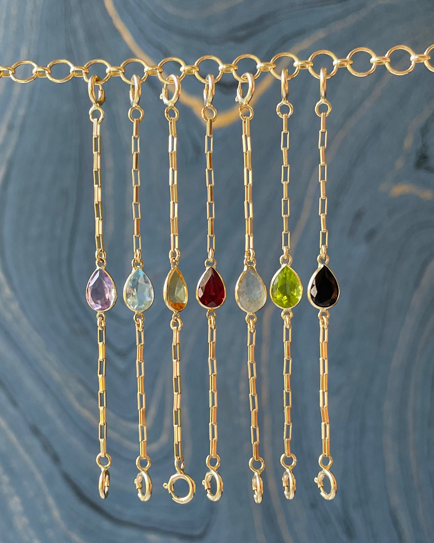 Pear Gem Stringy - 14k
