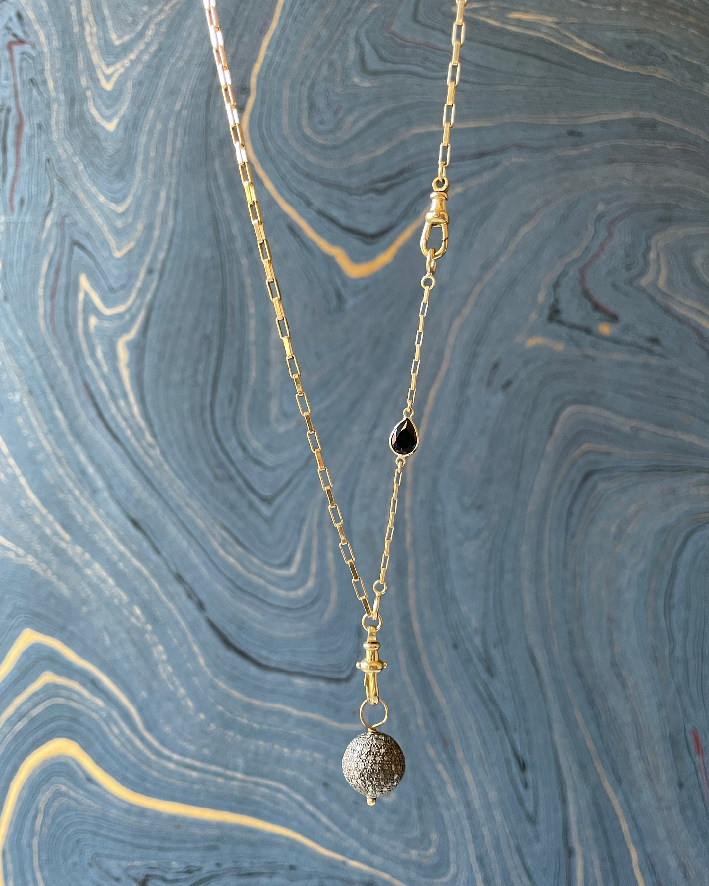 Pear Gem Stringy - 14k