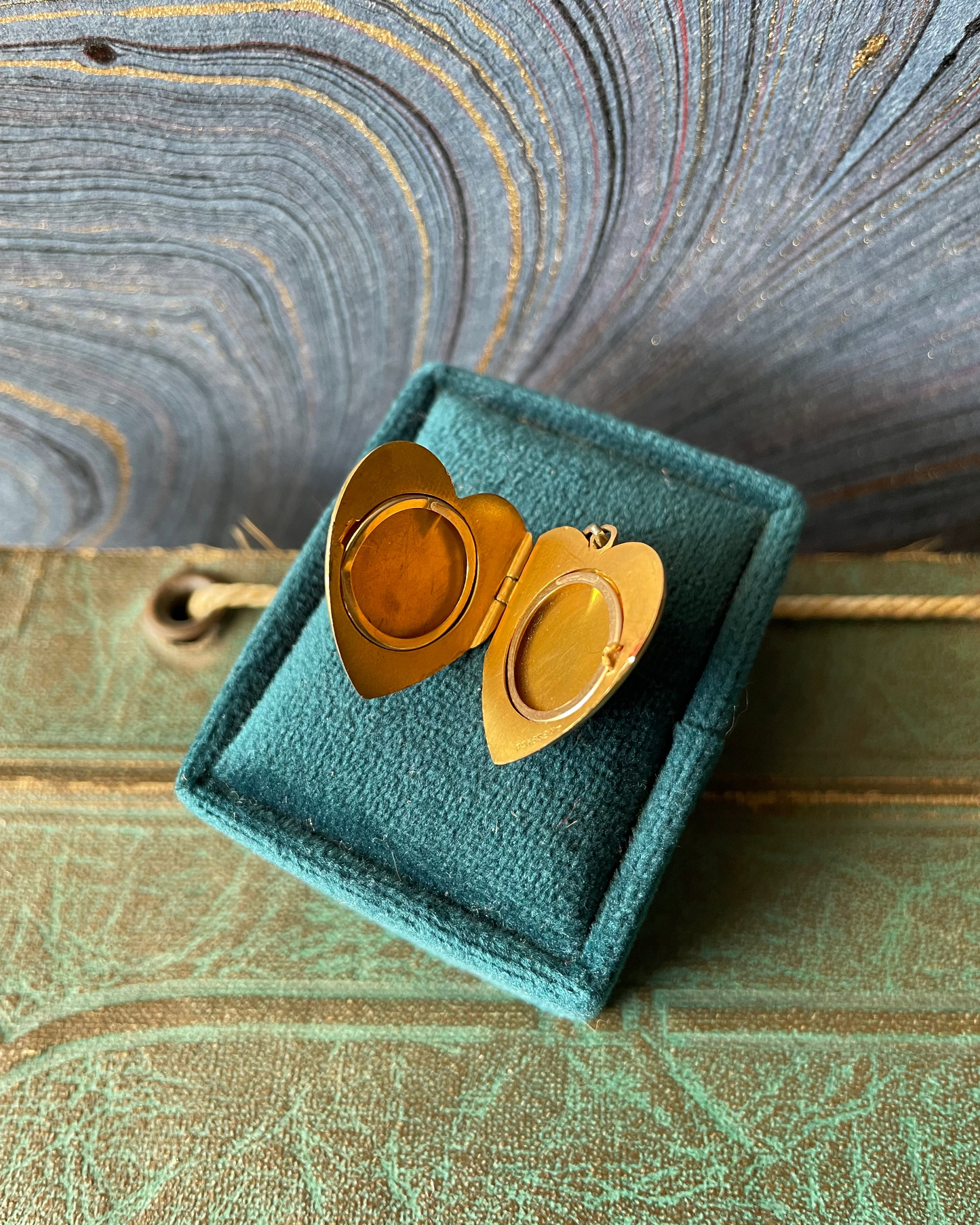 Puffy Heart Locket - 13k