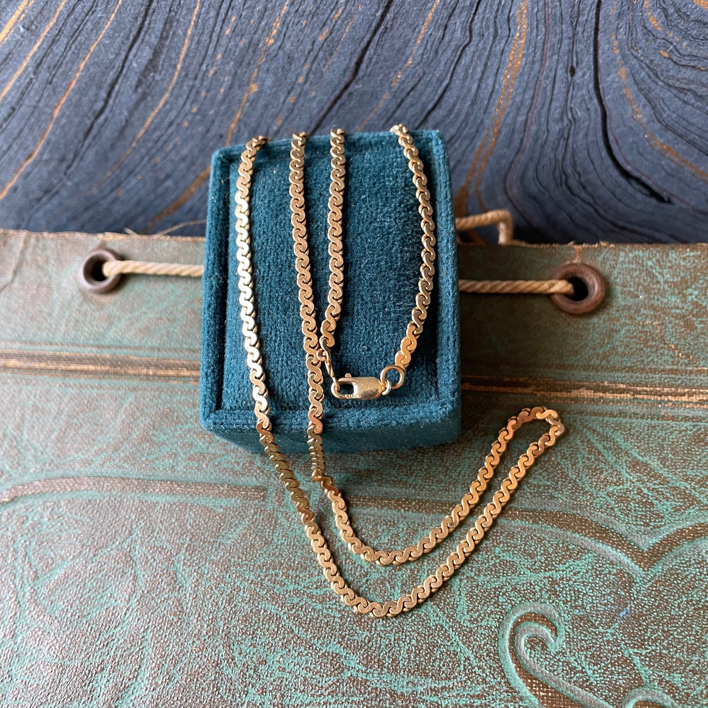 Serpentine Chain - 13k