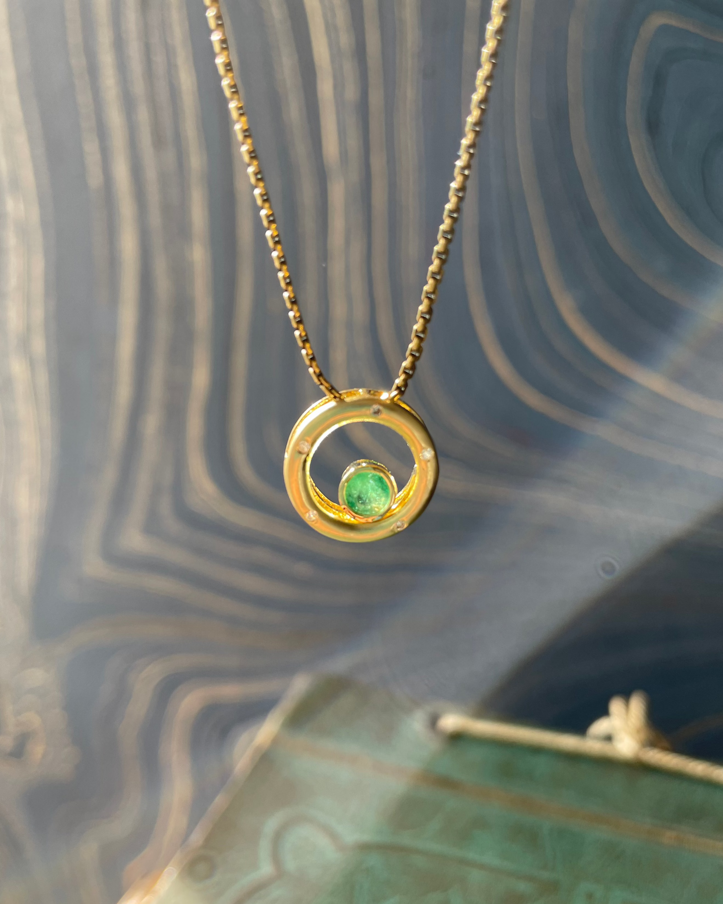 “Emerald” Shaker Pendant - 14k