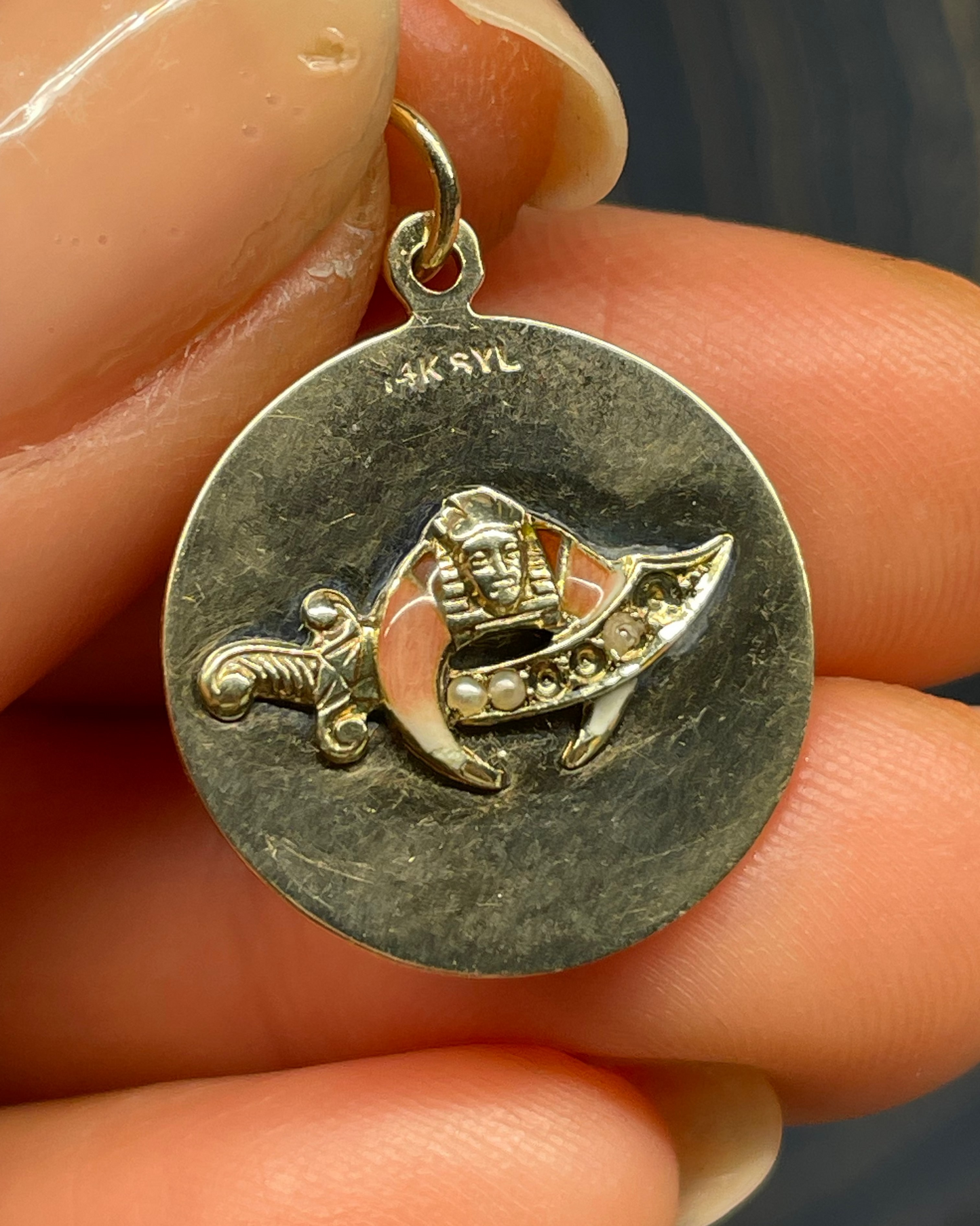 Shriner’s Charm - 13k