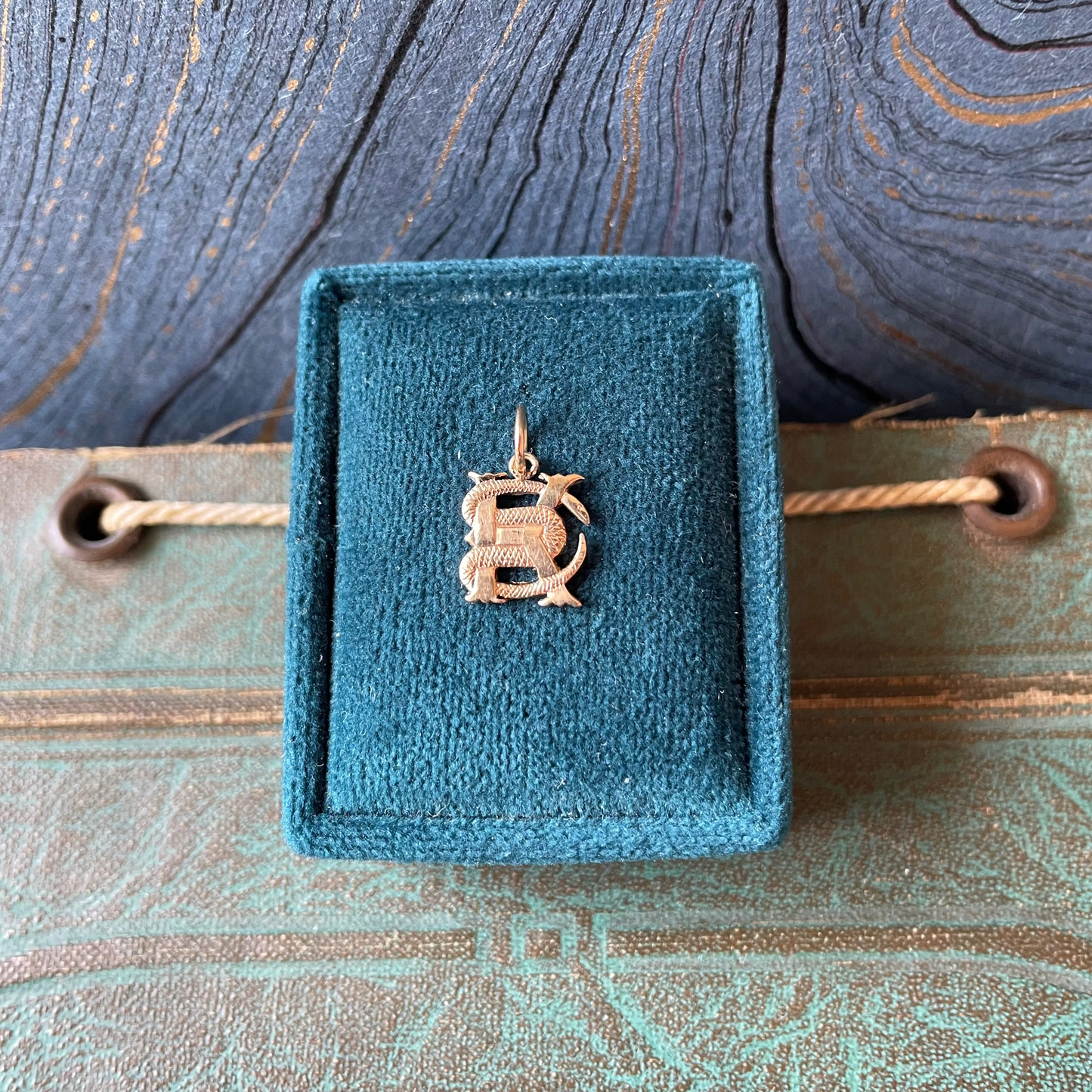 Snake & K aka Sigma Kappa Charm - 10k & 14k