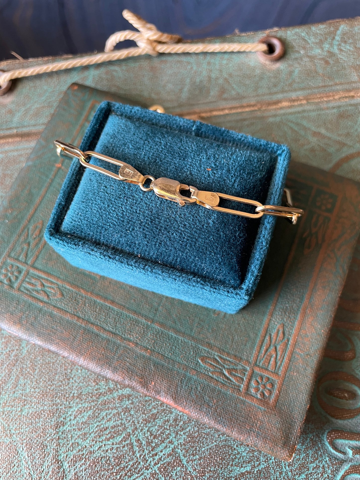 Small Paperclip Bracelet - 14k