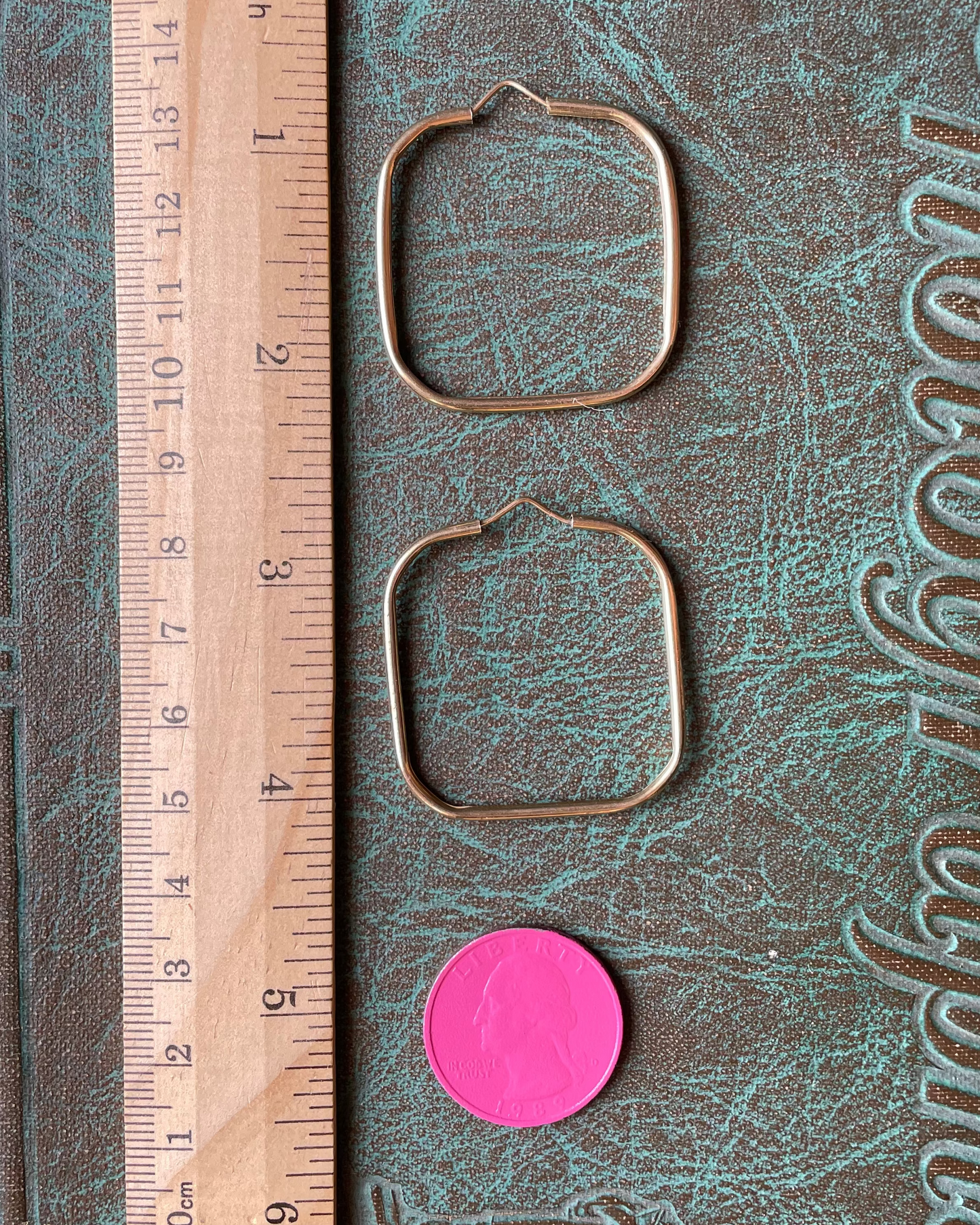Square Hoop Earrings - 8k