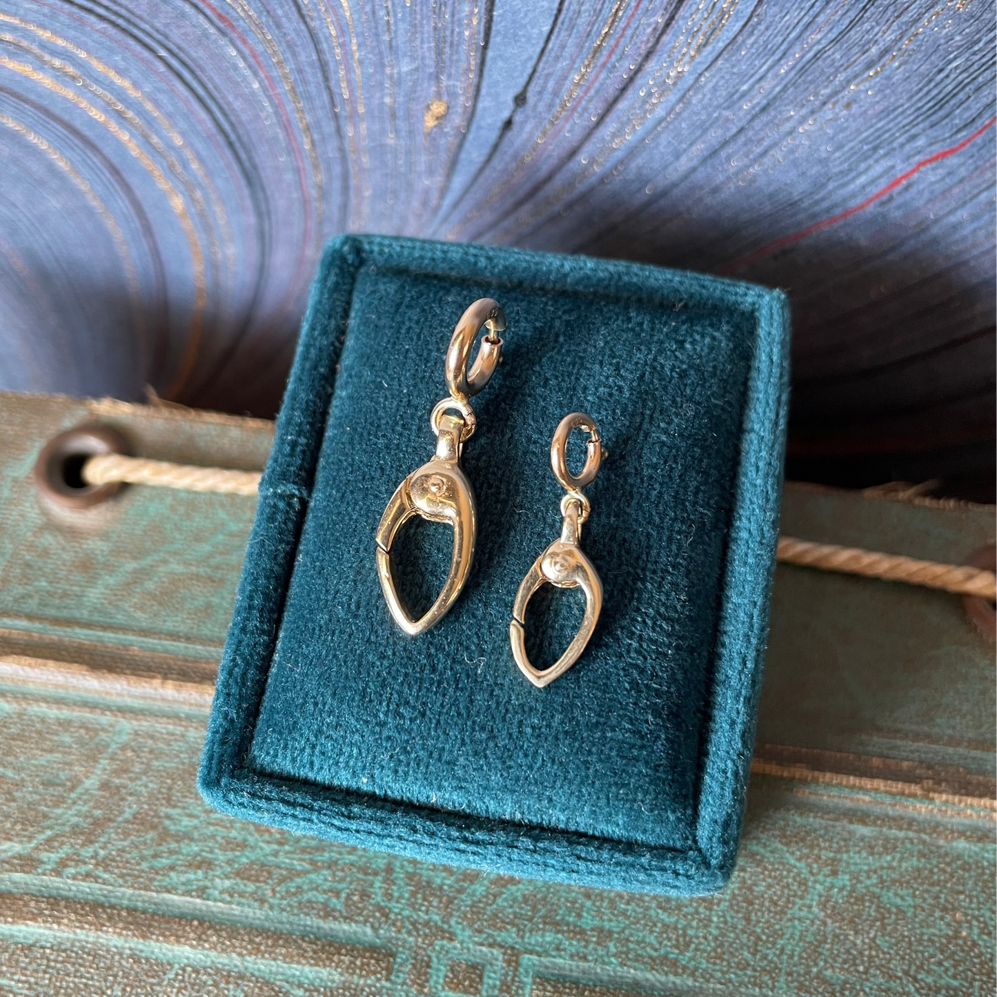 Spring Rivet Lobster - 14k