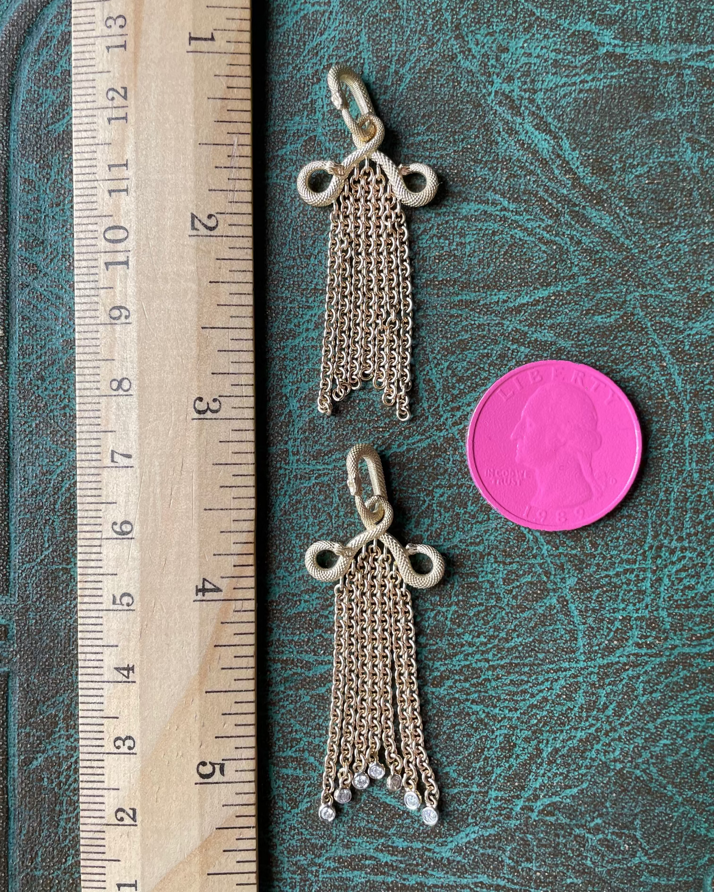 Sssnake Tasssel - 14k