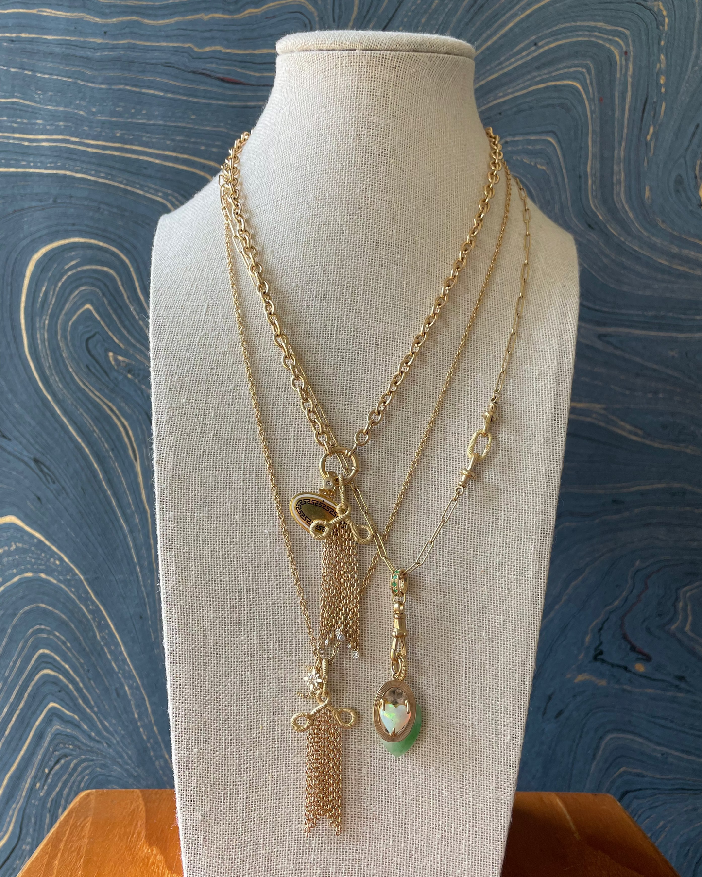 Sssnake Tasssel - 14k
