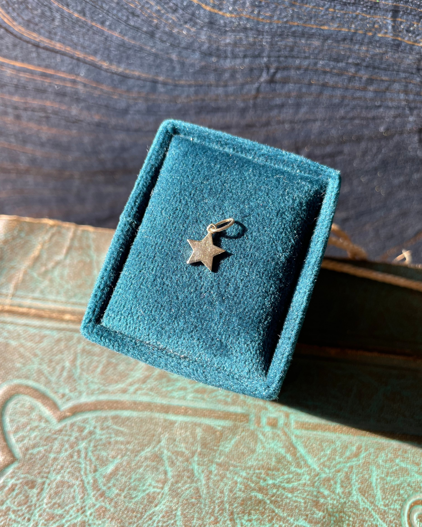 Star Charm - 14k