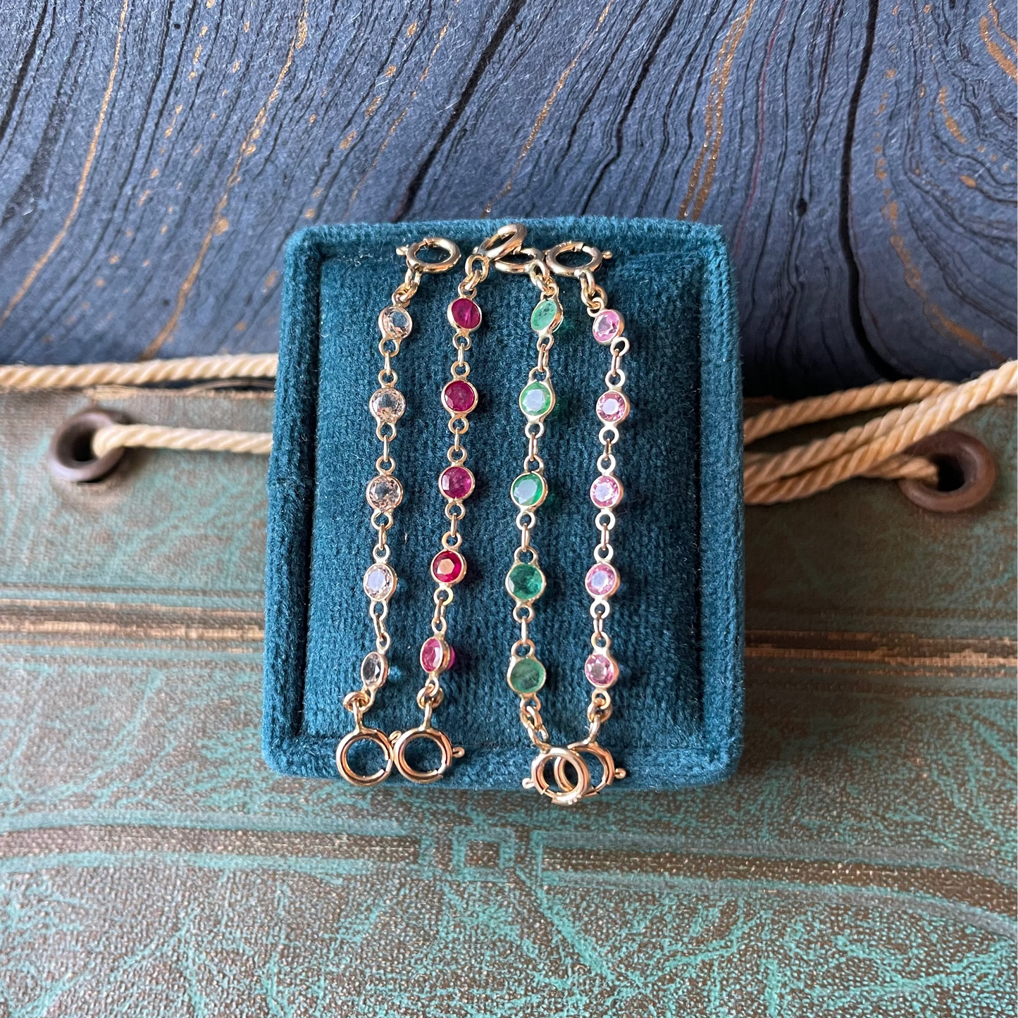 Stringy - 14k