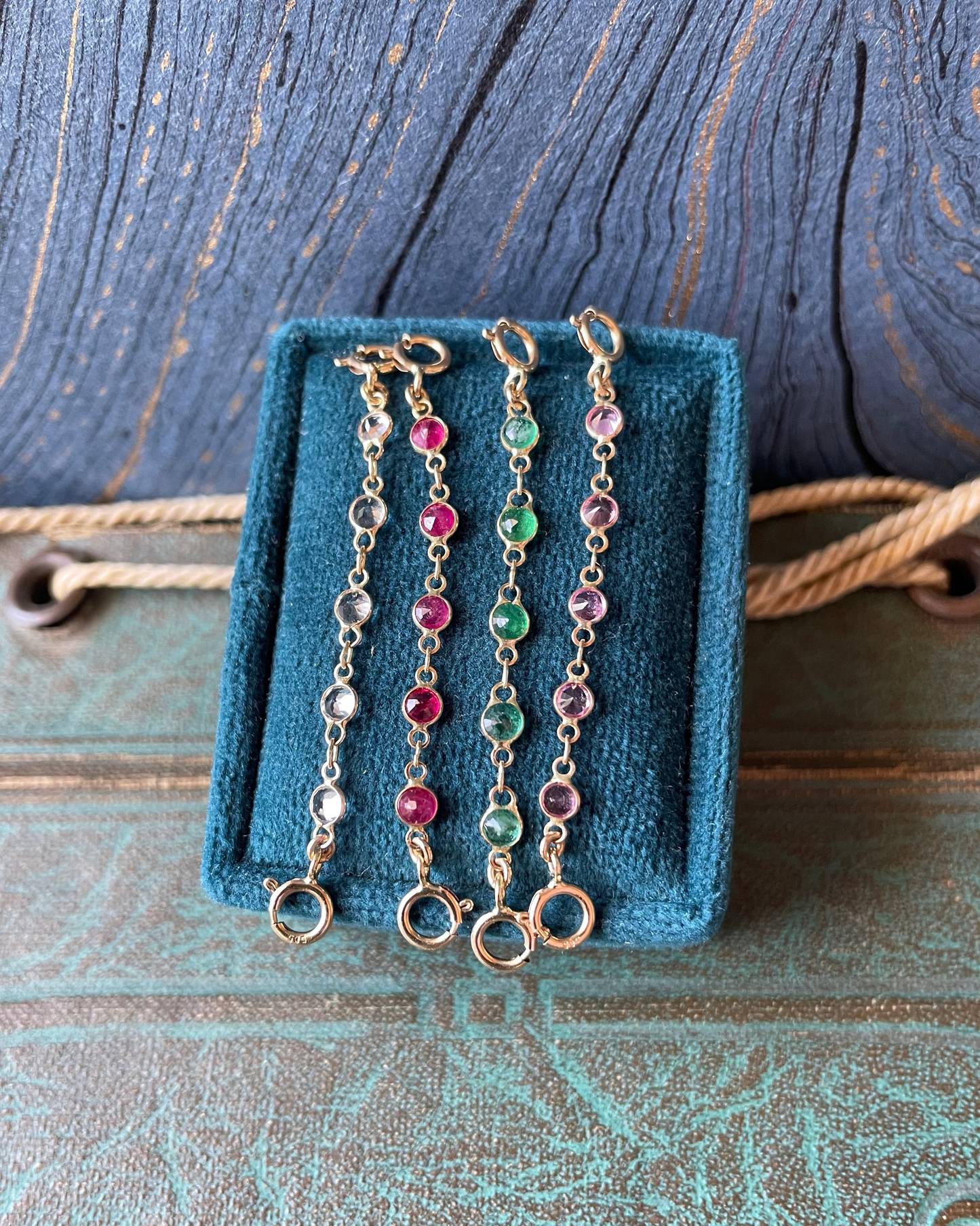 Stringy - 14k