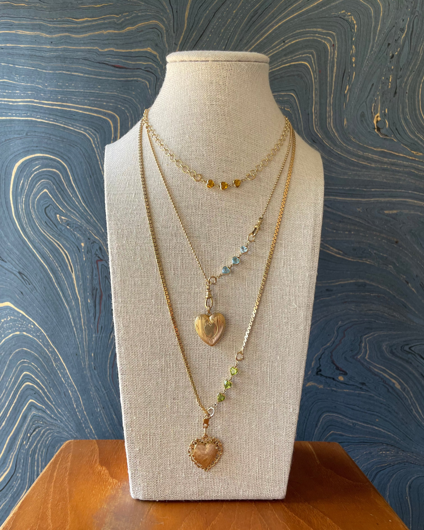 Triple Heart Stringy - 14k
