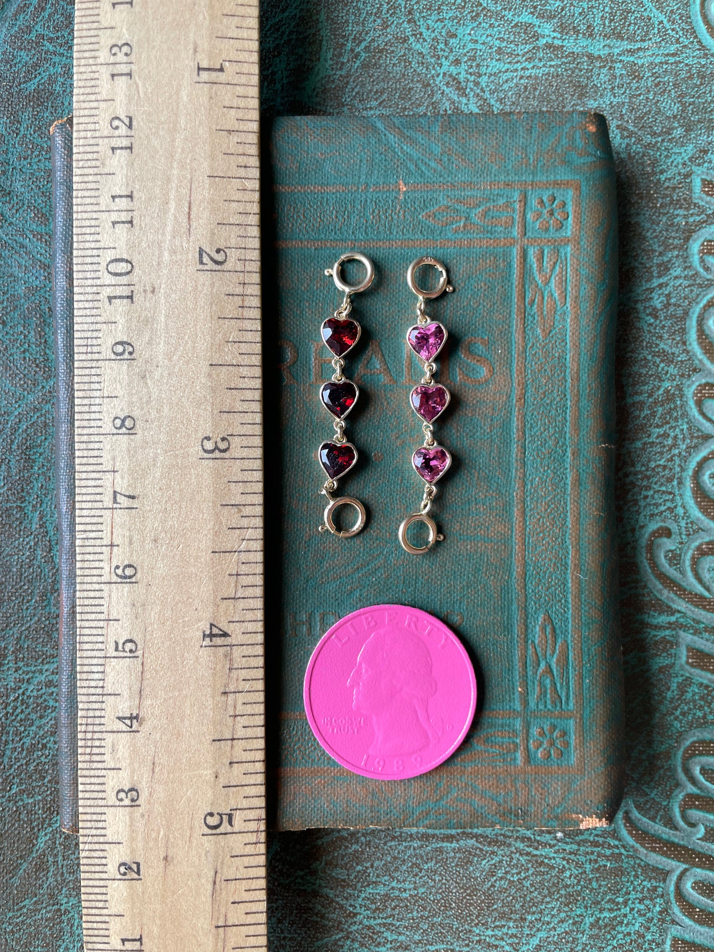 Triple Heart Stringy - 14k