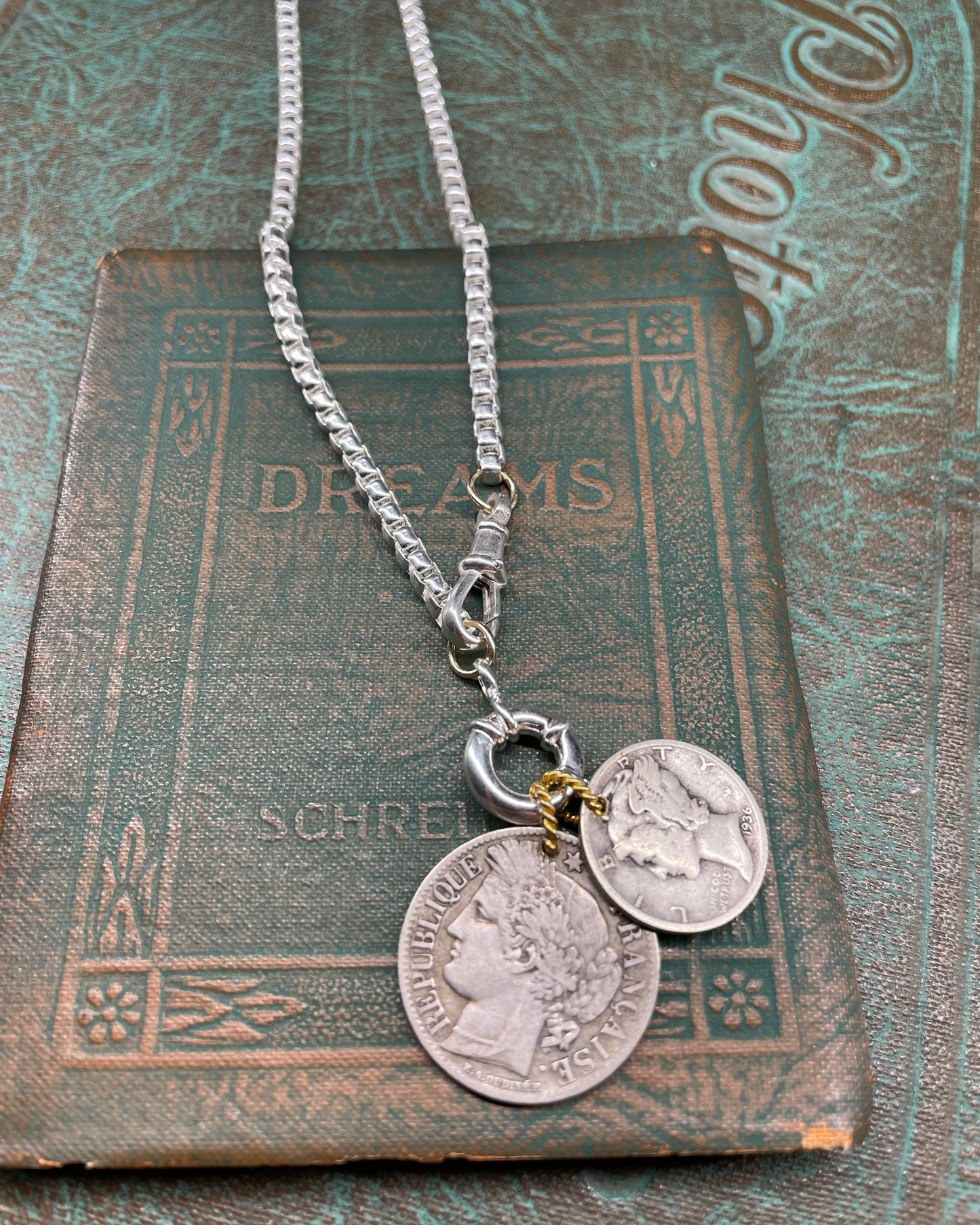 Venetian Box Watchdog - Silver